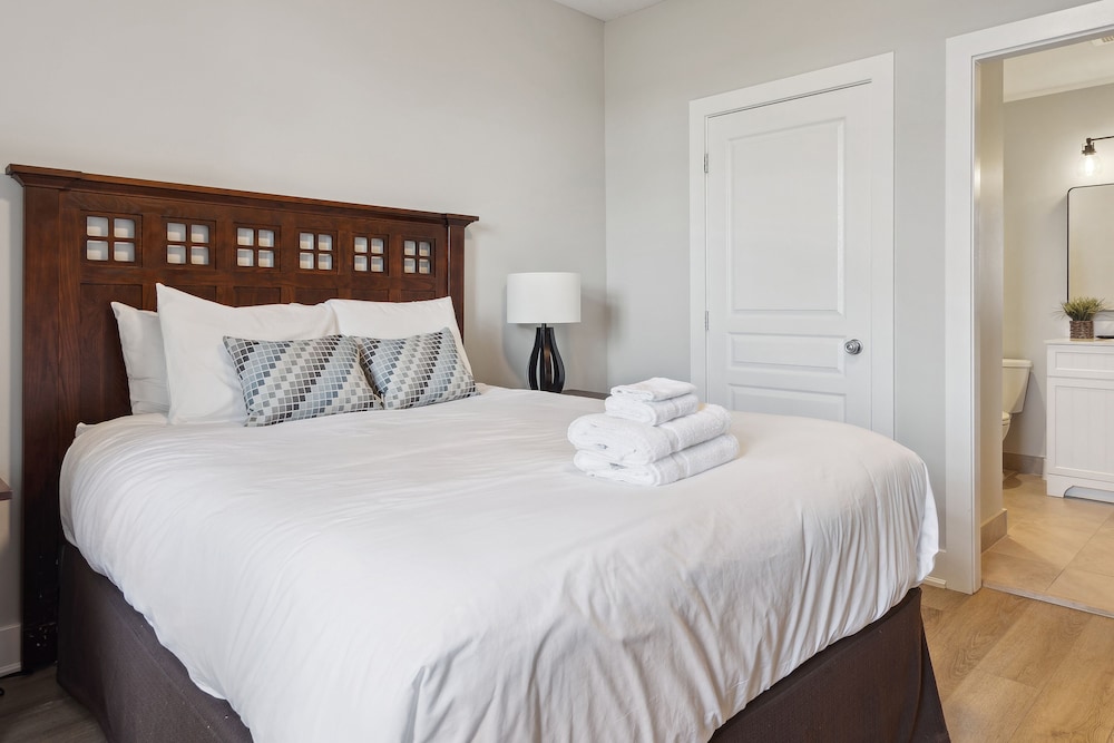 Rivergrass Condos