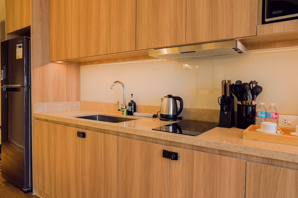 Hotel Residences at Acqua