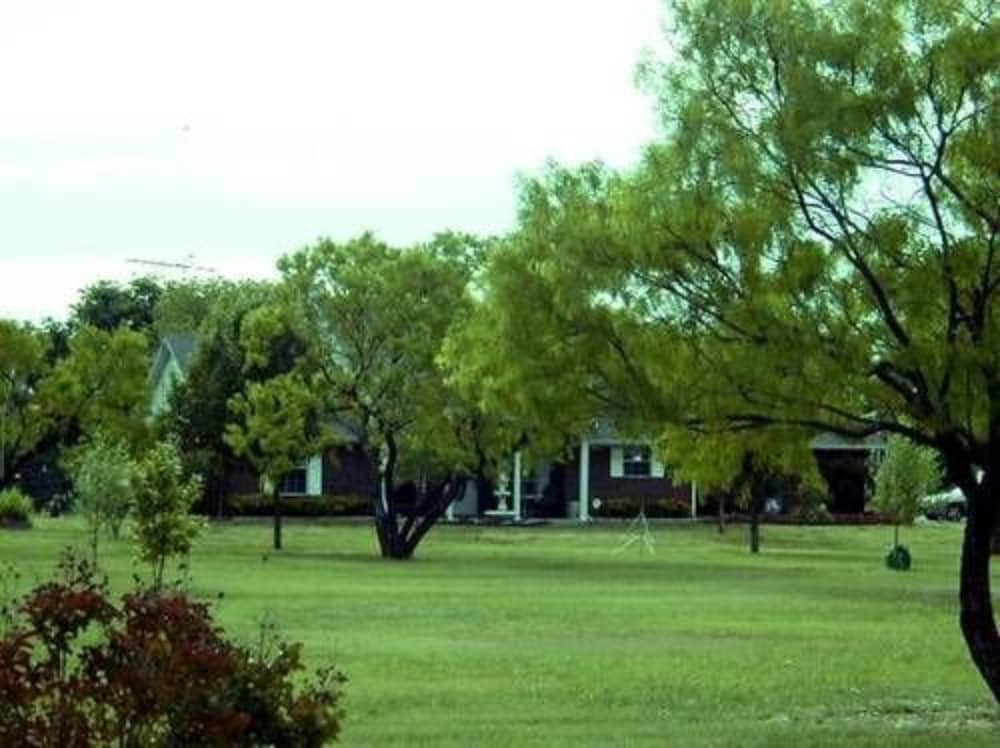 Old Irish Inn