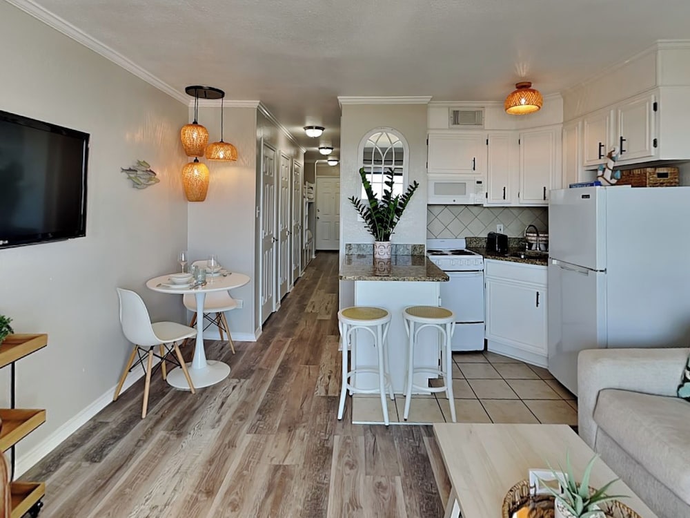 Casa Del Mar 211