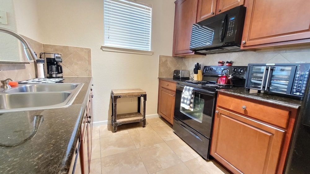 Bp817cp 3bed Condo At Bella Piazza Resort Amenities 3 Bedroom Condo