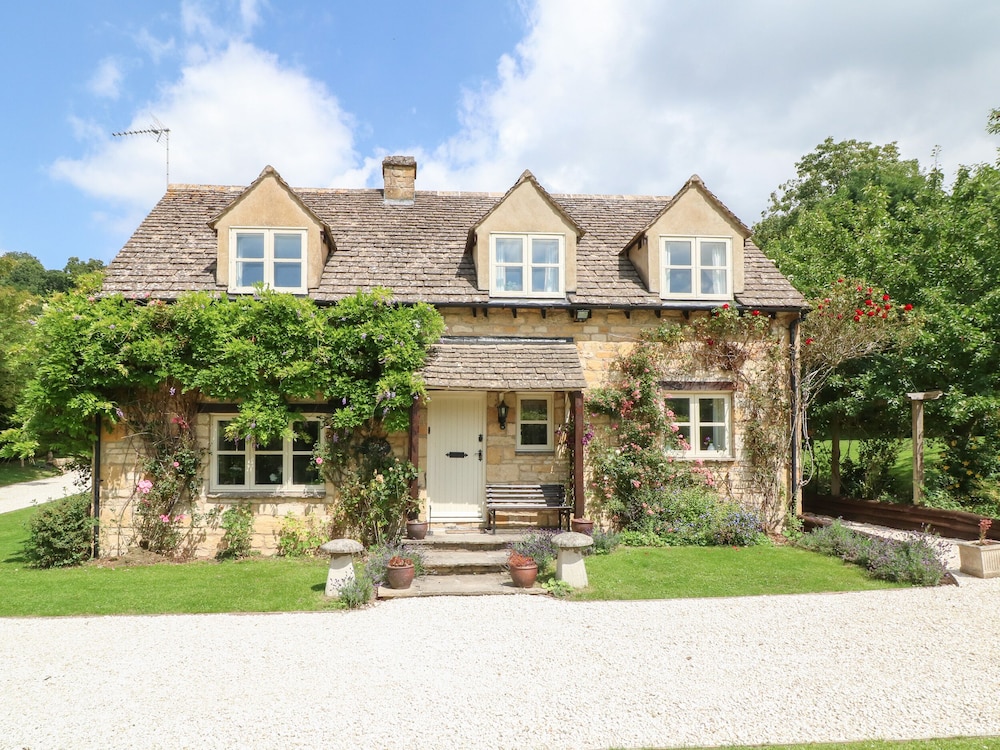 Orchard Cottage view 5