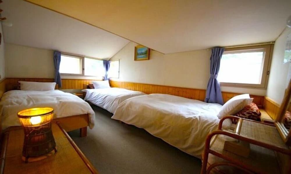 Moorea Lodge