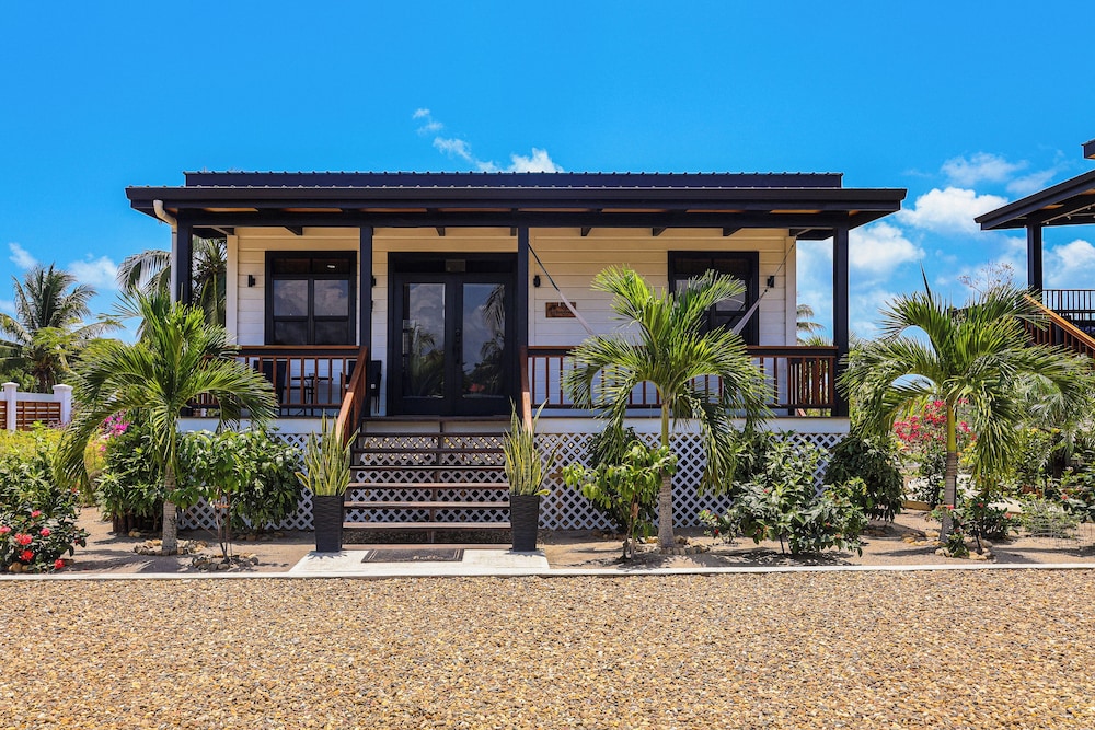 The Lodge at Jaguar Reef