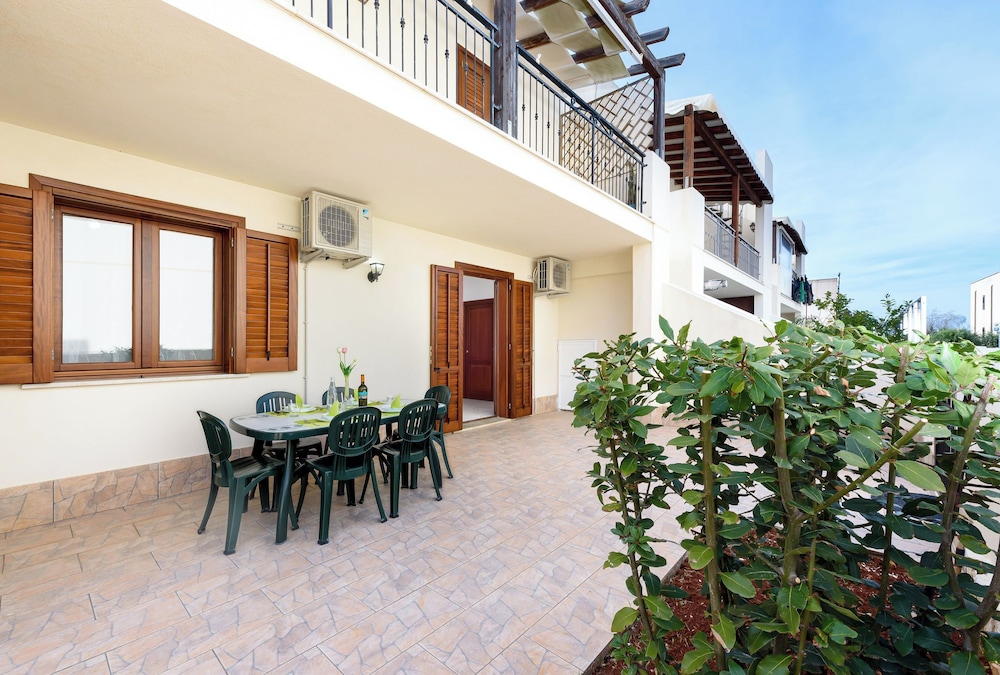 Bedda Luna Villa