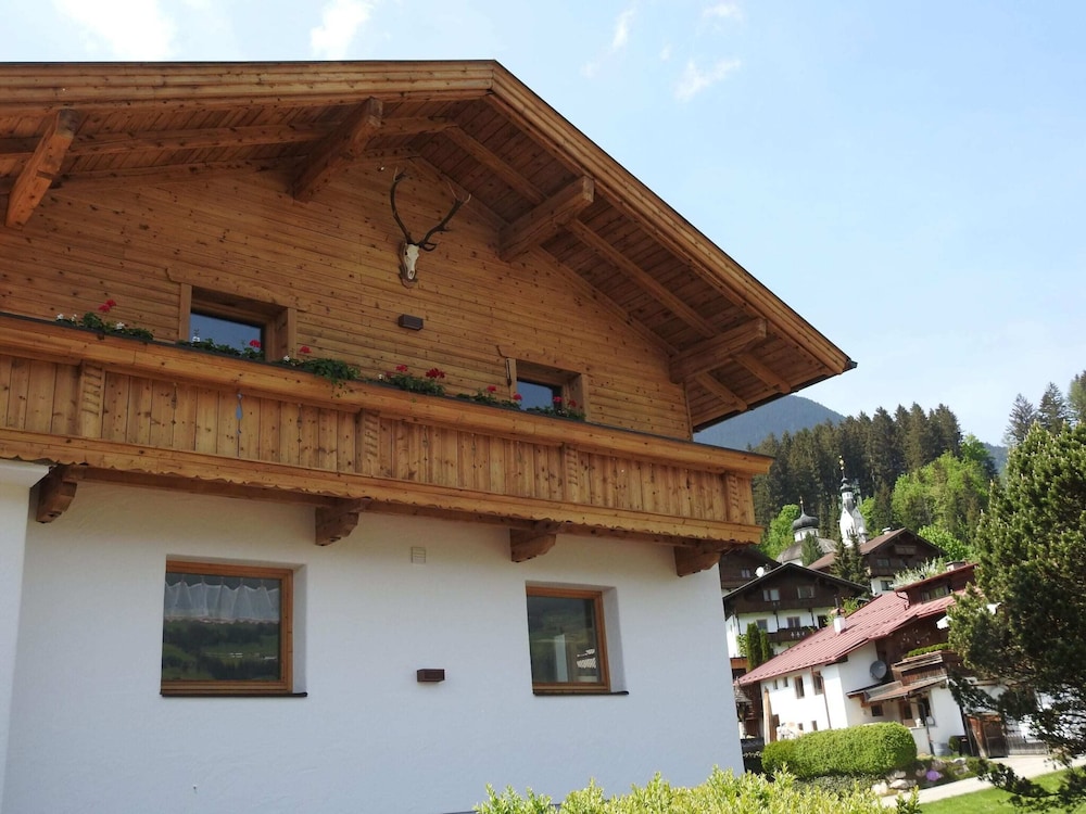 Beautiful Holiday Home in a Stunning Location With Sauna