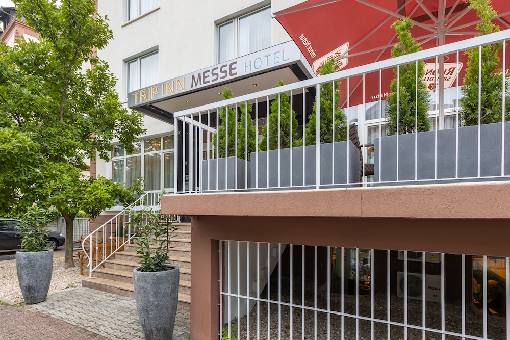 Frankfurt Vacations - Trip Inn Messe Westend - Property Image 17
