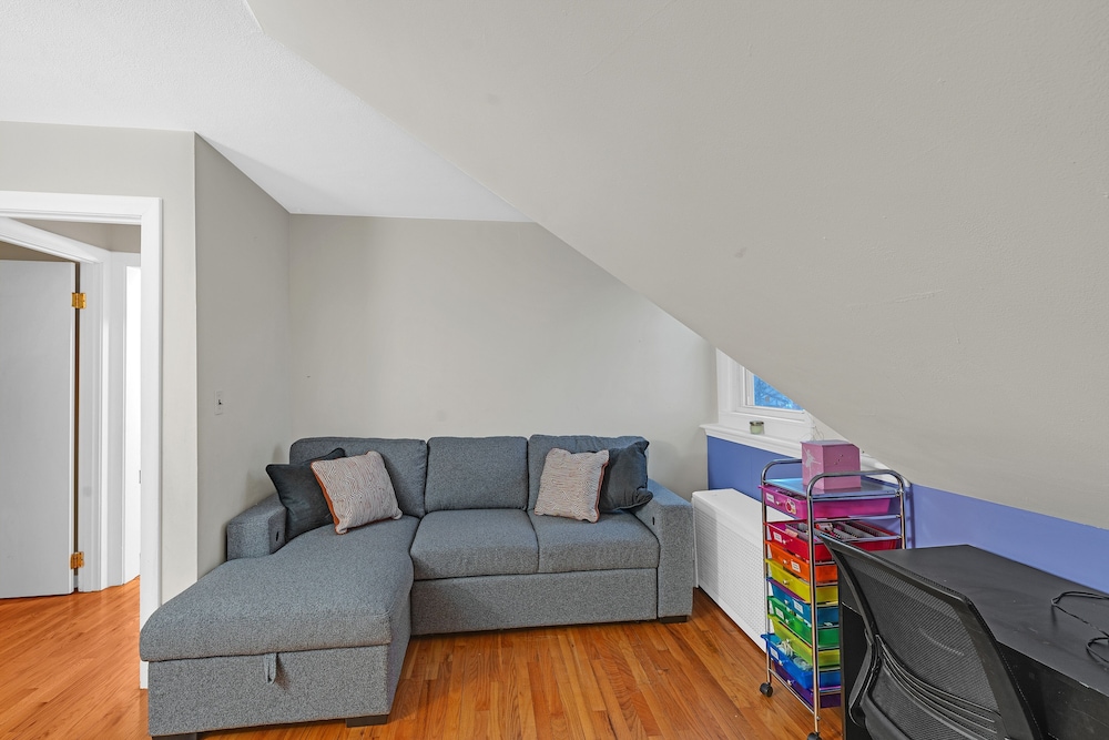 Charming Belmont Condo Near Boston 2 Bedroom Condo