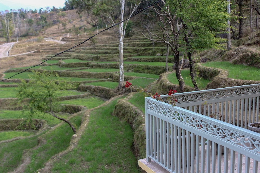 Pushpangan Menage view 3