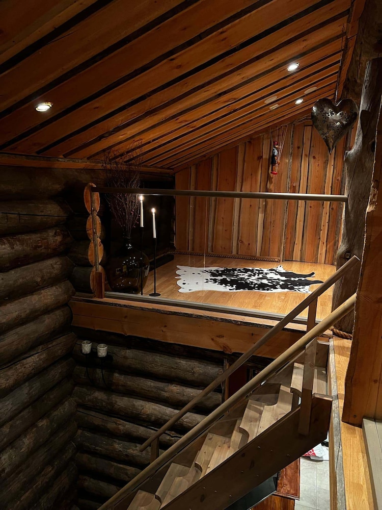 Aurora Bliss Cabin Retreat