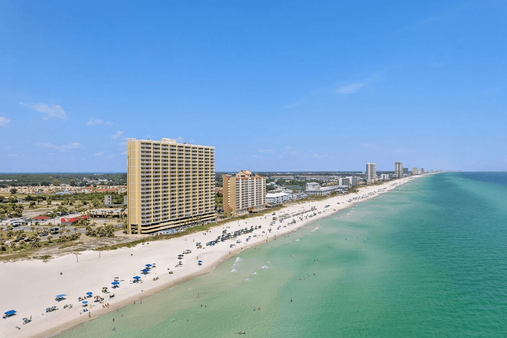 Front Beach Road, Unit 809 - Beach Happy Emerald Isle Resort Unit 809