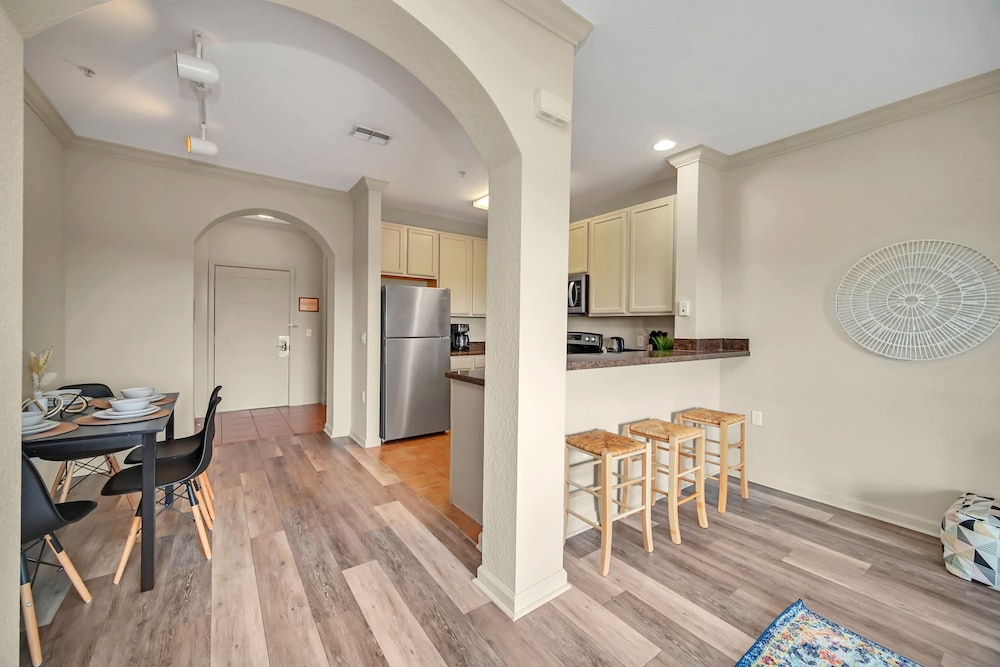 Family-friendly Condo With Pool, Hot Tub & Sauna
