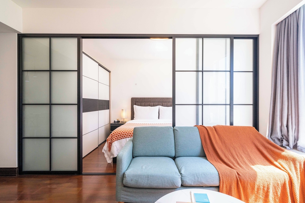 Tyms Modern1BR 1BA Apt Near Metro 1 9 11