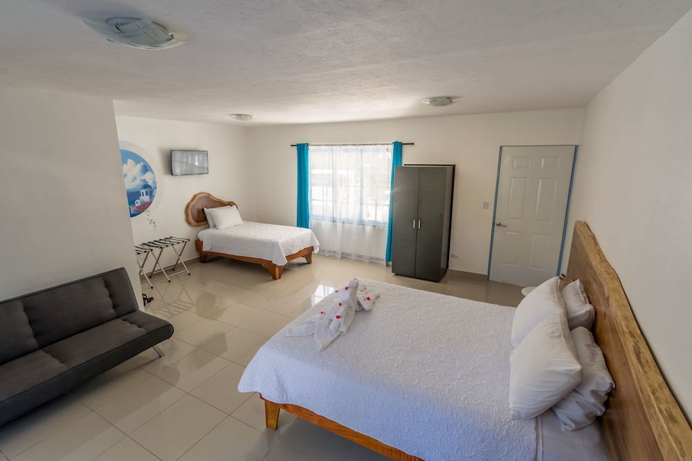 Club Ibiza - Party Hotel & Beach Club