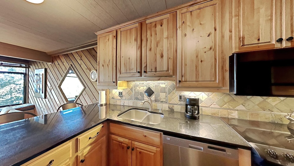 Mammoth Mountain Vacation Condos