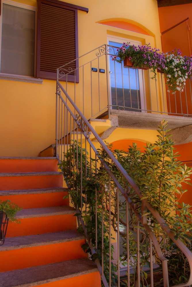 Bel Sorriso Varese - Dormire Felice Rooms & Apartments