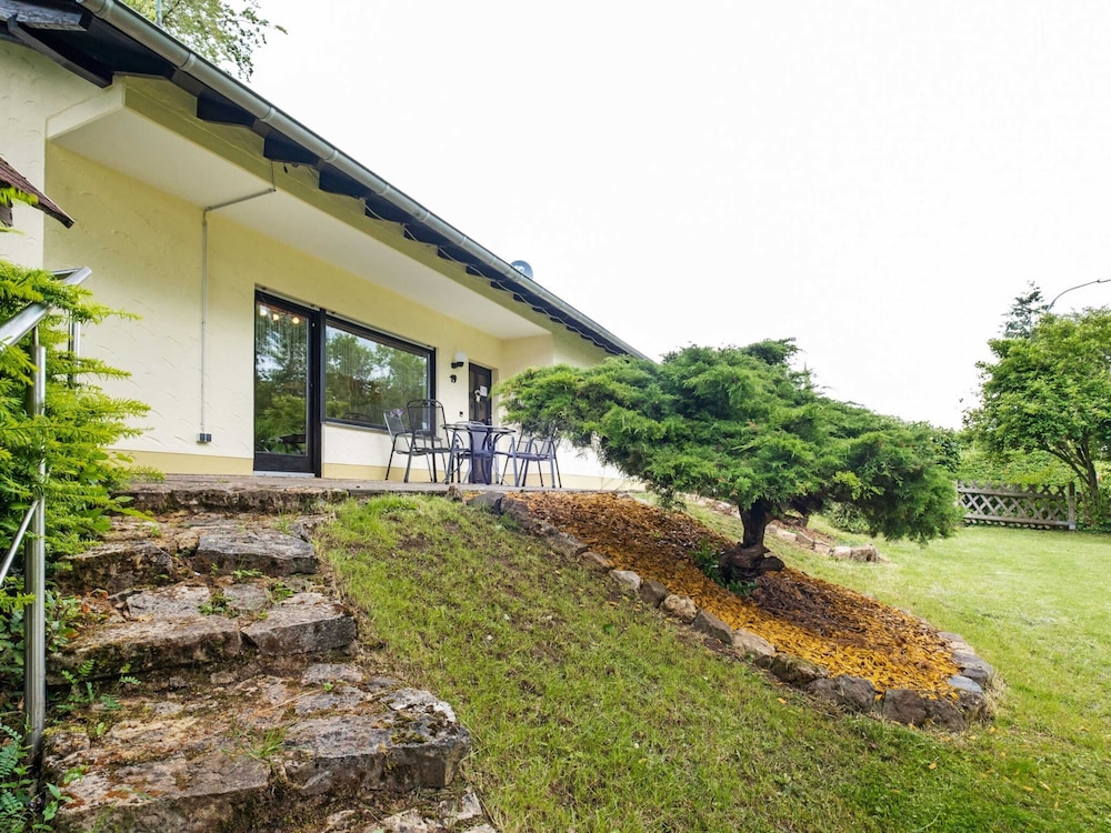 Venavera H21a - 2 Dorm / 1bath Walk to Beach