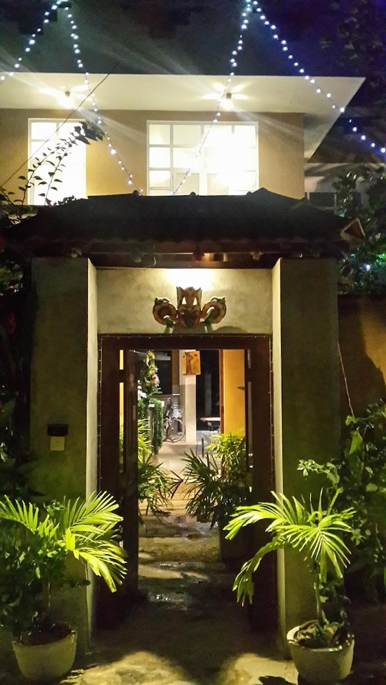 Cycling Hostel Sri Lanka