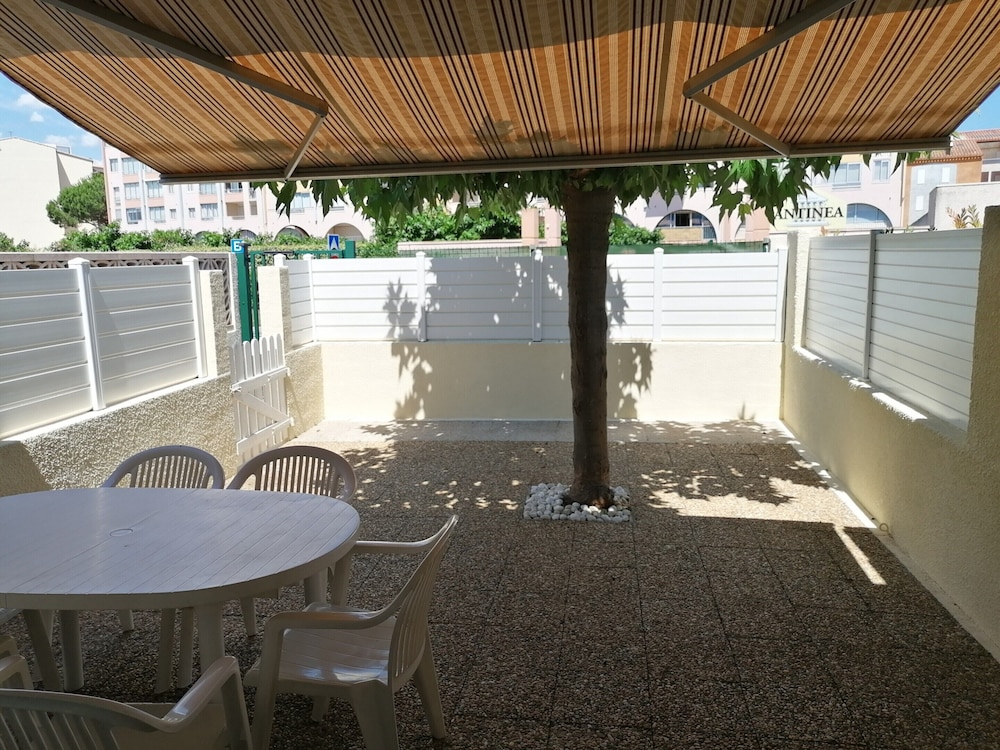 House in Agde Near Beach & City Center