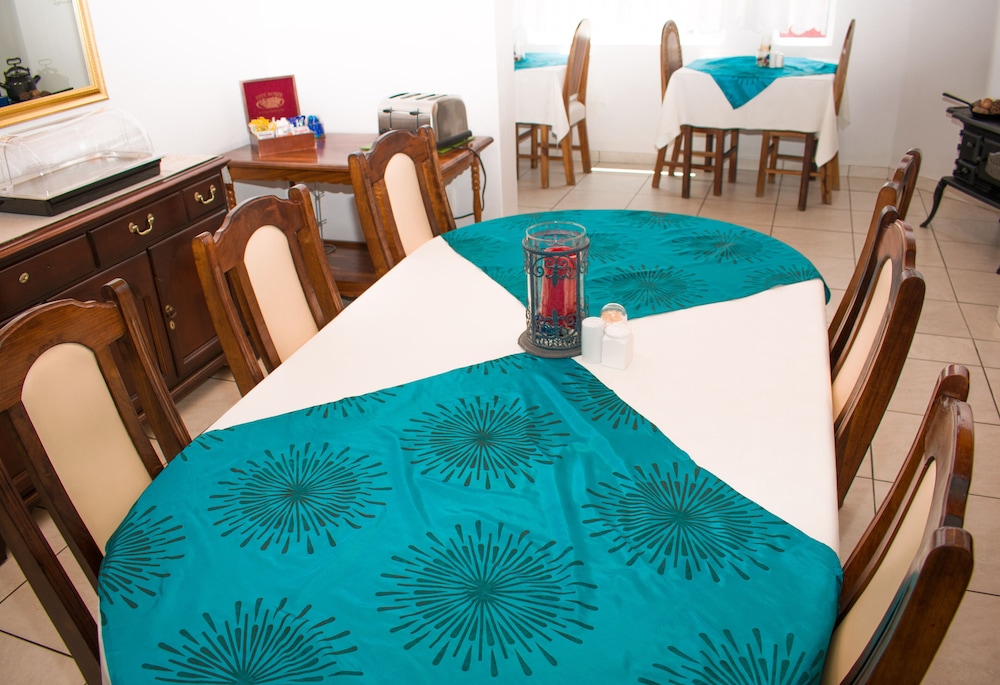 Tina's Guesthouse