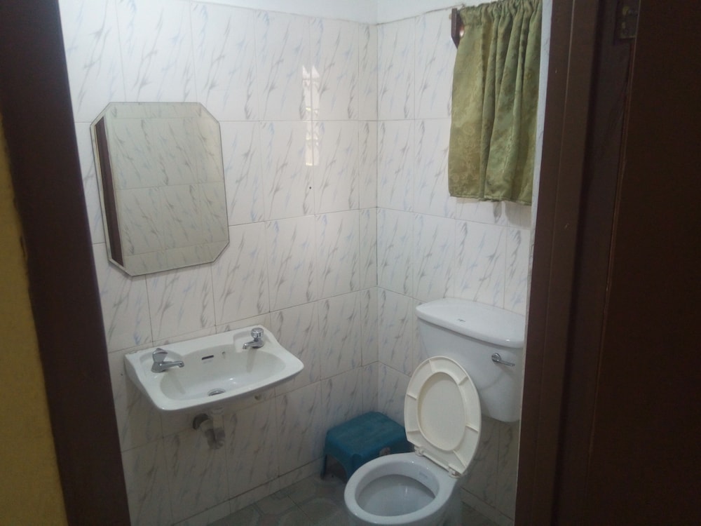 Zito Guest Inn