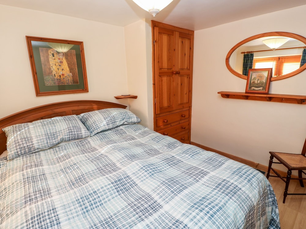 1 Yew Tree Cottages