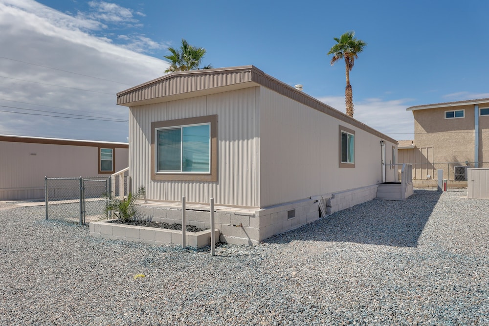 Riverfront Bullhead City Home, Near Casinos