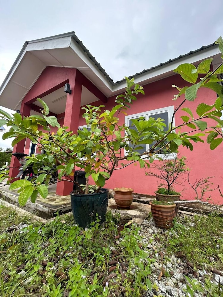 Mahasa Penarik Homestay