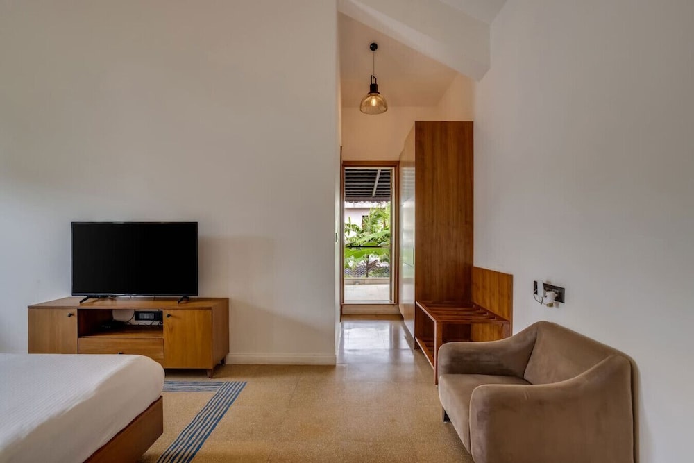 Villa Ayana 5bhk With Pool and Near the Beach