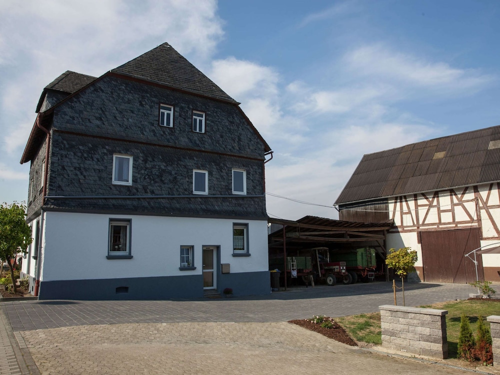 Photo 24