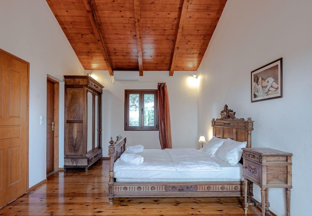 Teacher Cottage in Agia Triada