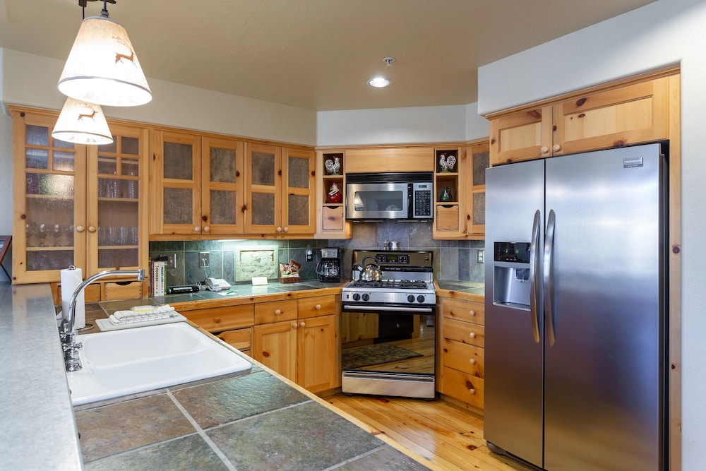 3 Bedroom Condo - The Lodges at Deer Valley 3 Condo