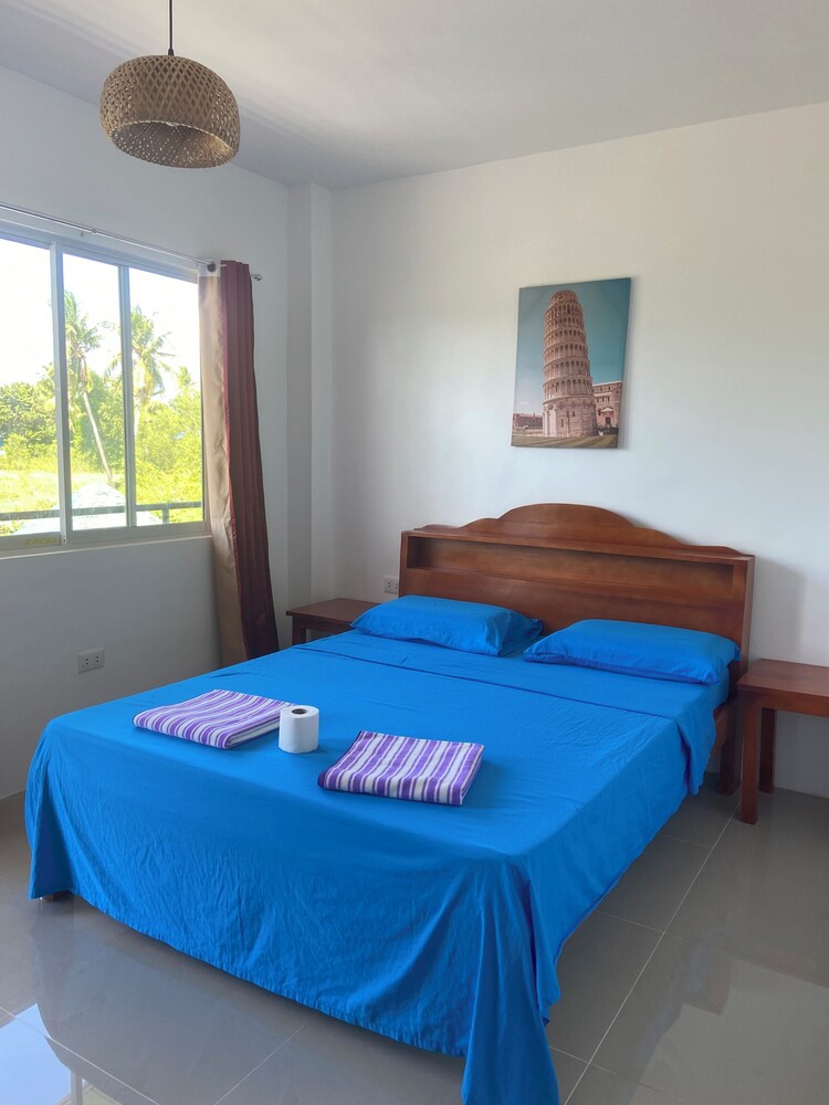Coconut Inn