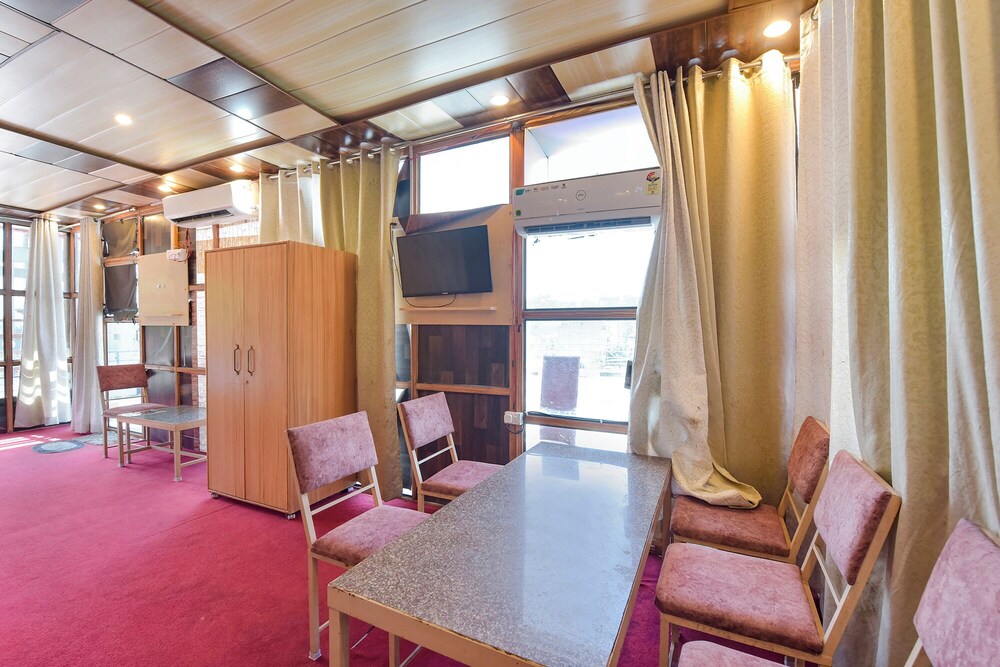 Fabhotel Doon Classic Homestay