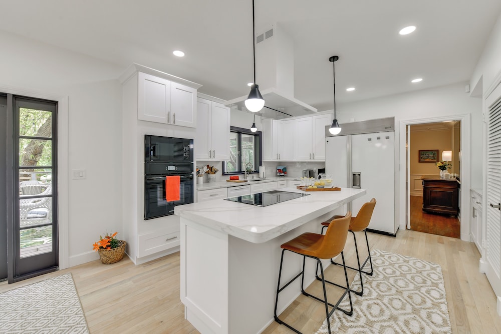 Private Beach + Outdoor Oasis: Home in St Pete!