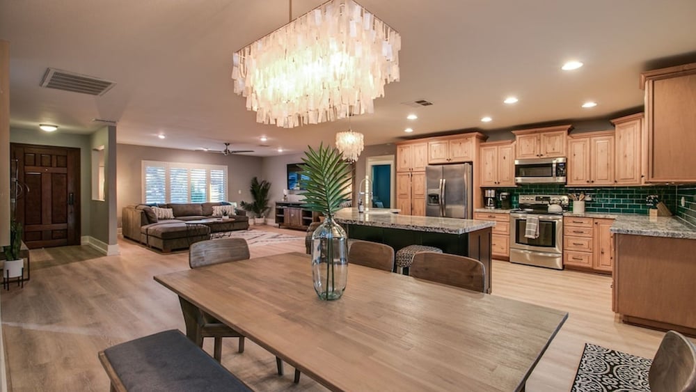 Relaxing 4 Bdrm Retreat in the Heart of Scottsdale