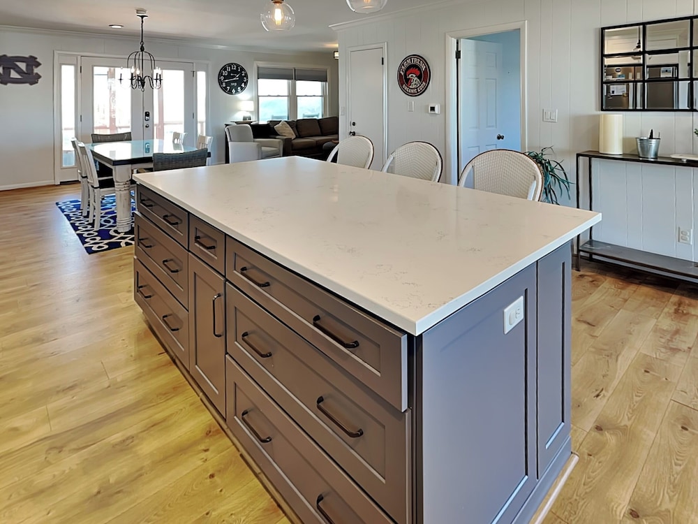 Sea Ya Beaches by Topsail Realty
