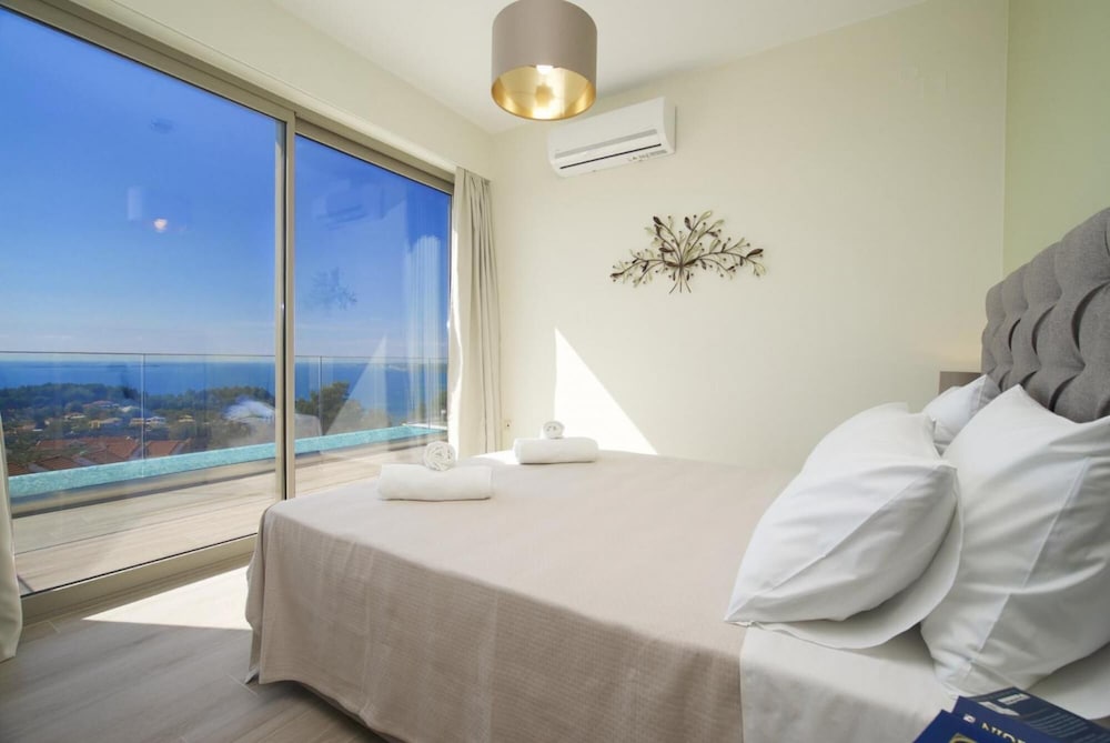 Lassi Villas Collection