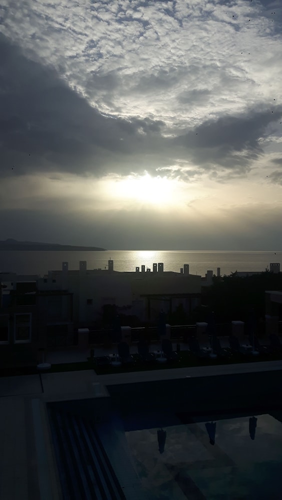 Dionysos Authentic Resort & Village