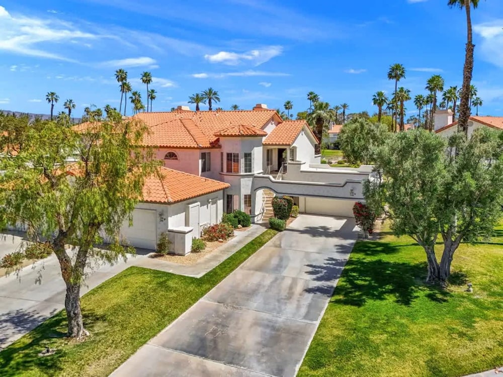 2Br Golfside Getaway in Desert Falls