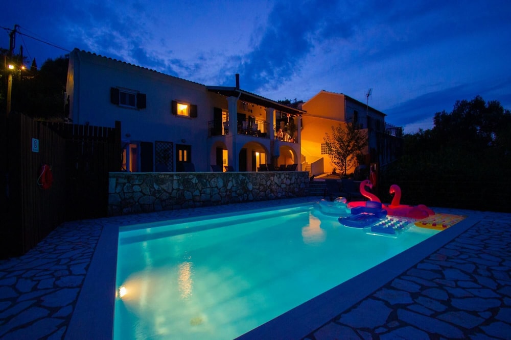 Villa Chiquitita in Rachi photo 3