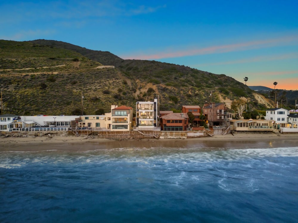 Malibu Oasis