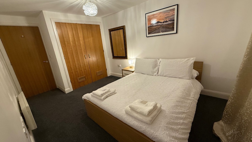 Guildford Court Apartment in Colchester