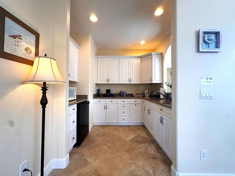 Cozy Reunion Resort Home - Sleeps 4 Near Disney