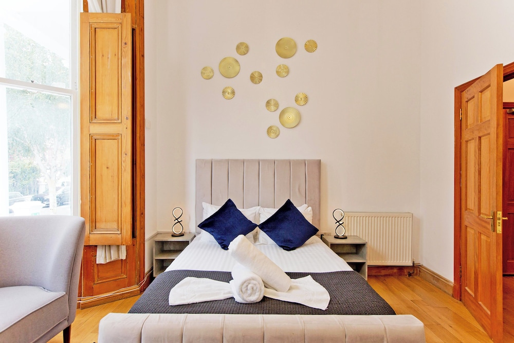 Imperial Earls Court Apartments