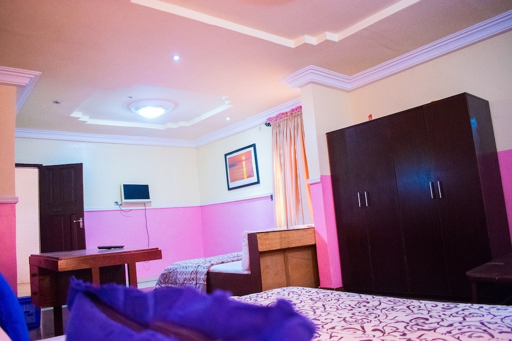 Maria Suites — photo 51
