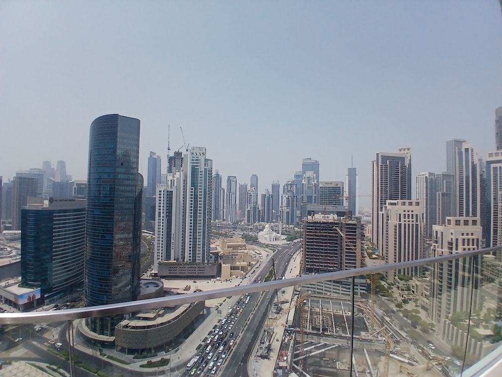 Imperial Avenue Residences - Downtown