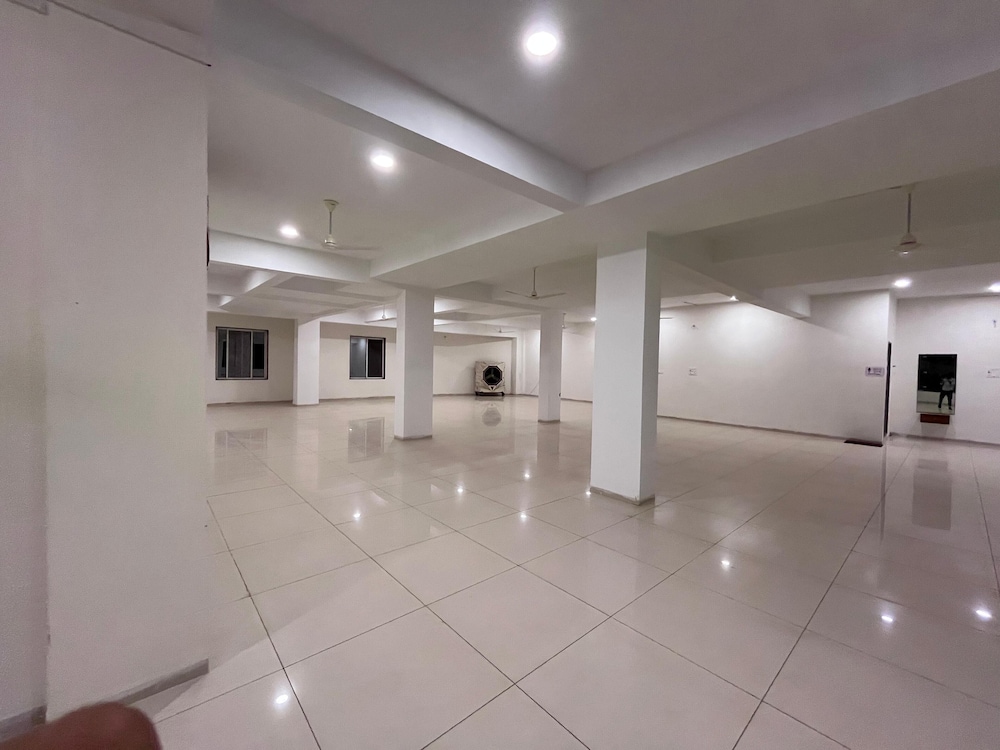 Hotel Tilak