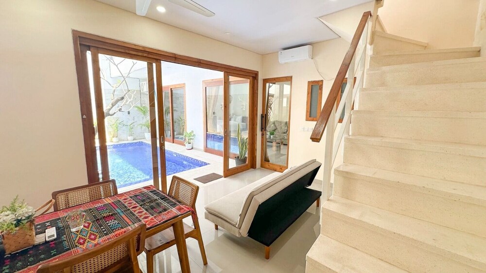 3-bedroom Private pool villa City Sanur