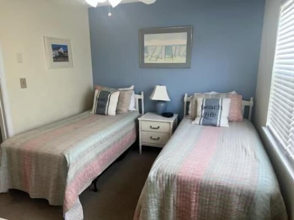 Cape Coddages Ii 2 Bedroom Condo by RedAwning